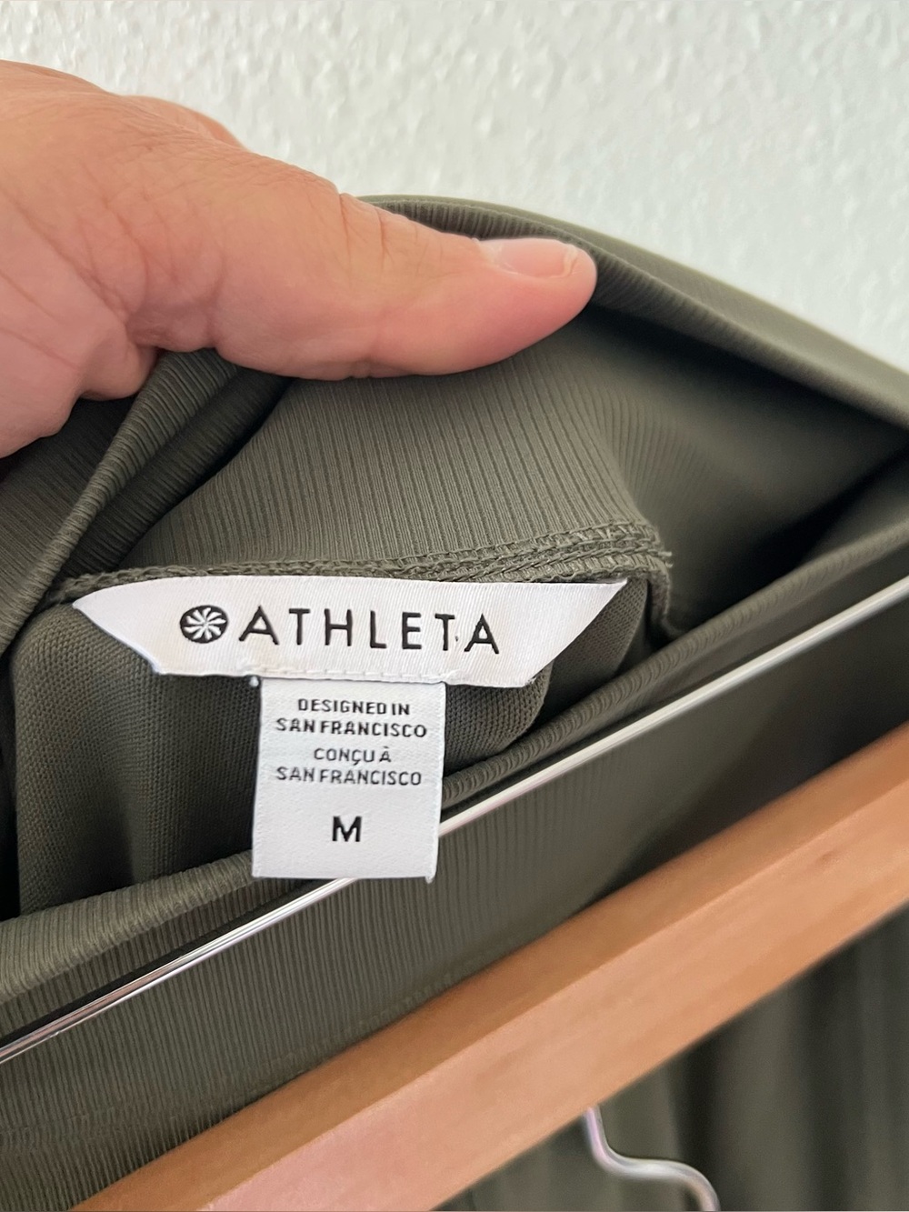 ATHLETA | Venice High Rise Cargo Joggers in Moss Green | M - Picture 5 of 5